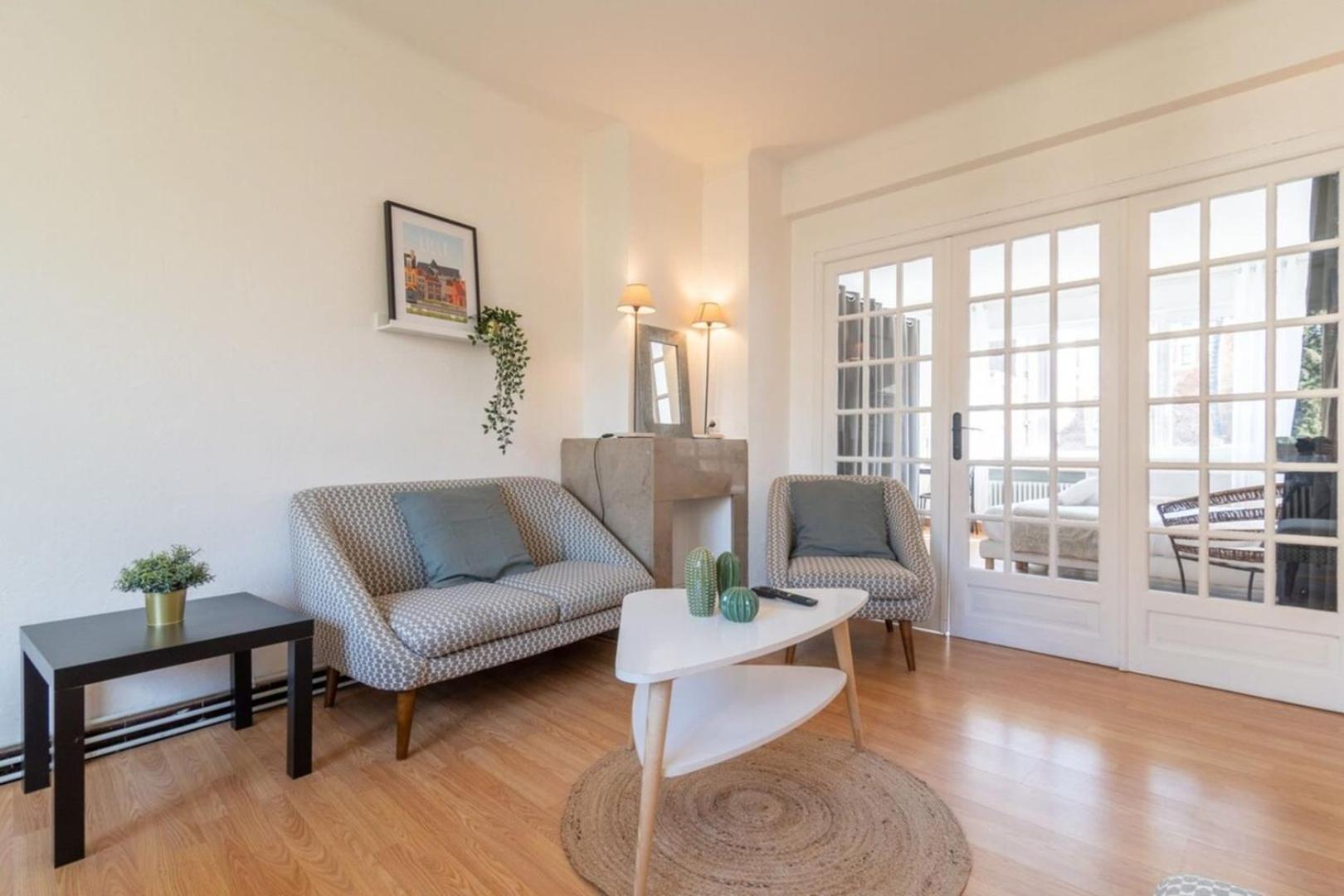 Vieux Bright Fully-equipped Apartment! Appartement *